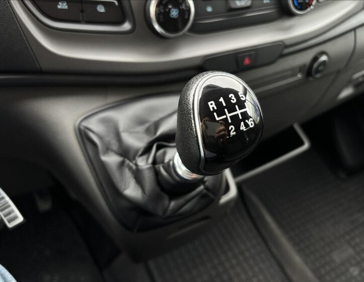 Ford Transit 26