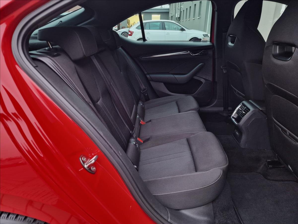 Škoda Octavia Liftback 2,0 l 110 kw