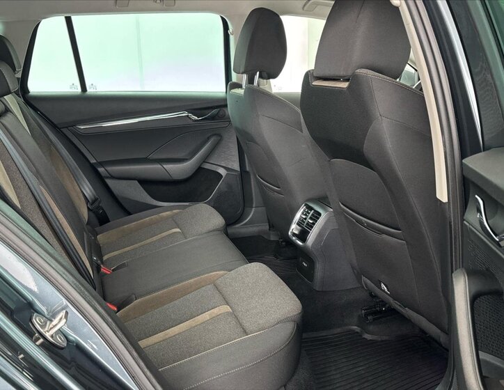 Škoda Octavia Kombi 2,0 l 110 kw