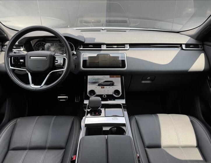 Land Rover Range Rover Velar SUV 2,0 l 150 kw
