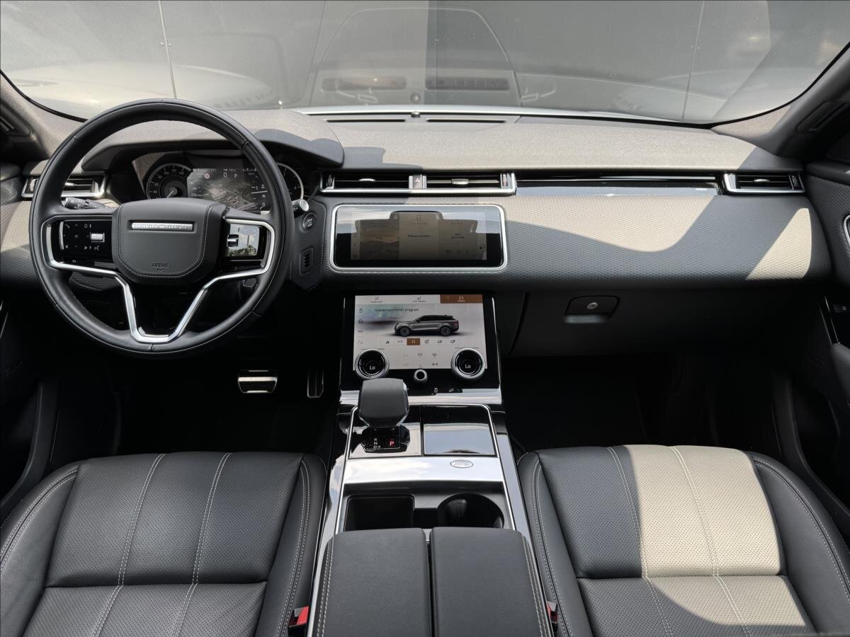 Land Rover Range Rover Velar SUV 2,0 l 150 kw