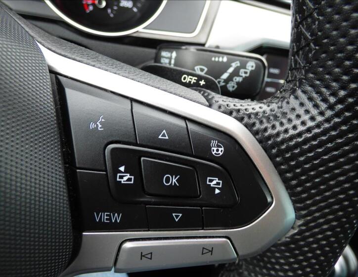 Volkswagen Passat 23