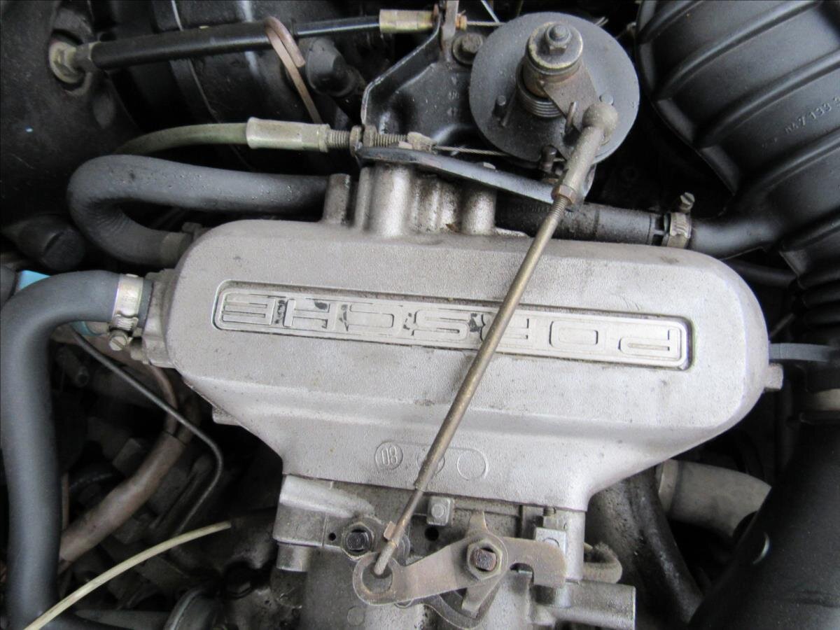 Porsche 924 Kupé 2,0 l 92 kw