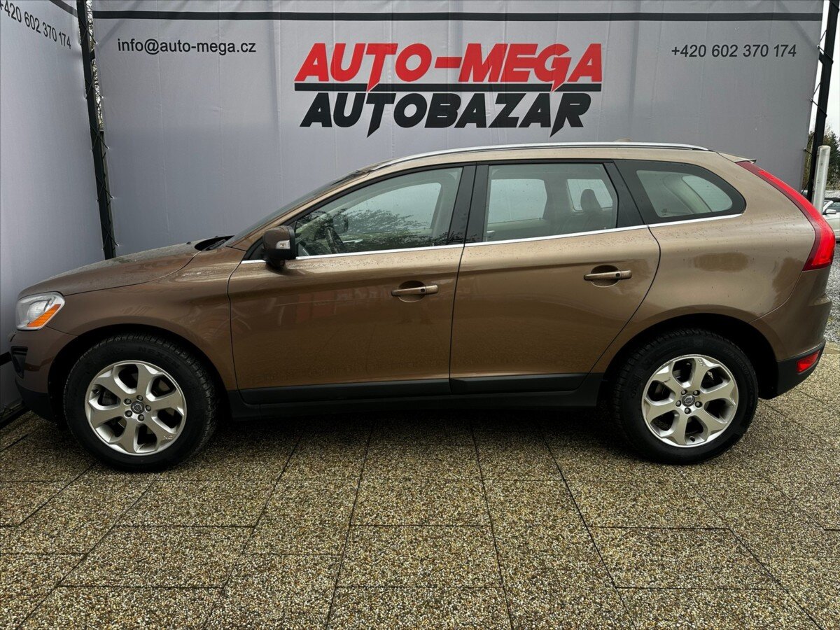 Volvo XC60 SUV / Terénní 2,4 l 136 kw