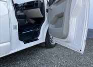 Volkswagen Transporter Kombi 2,0 l 62 kw