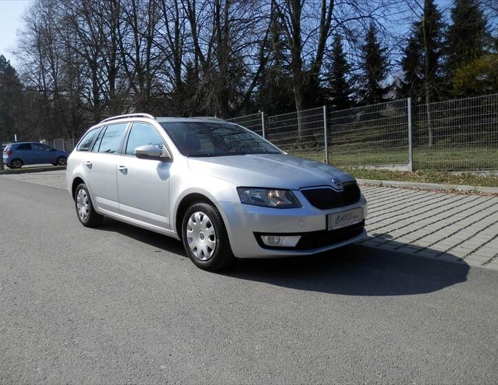 Škoda Octavia 1