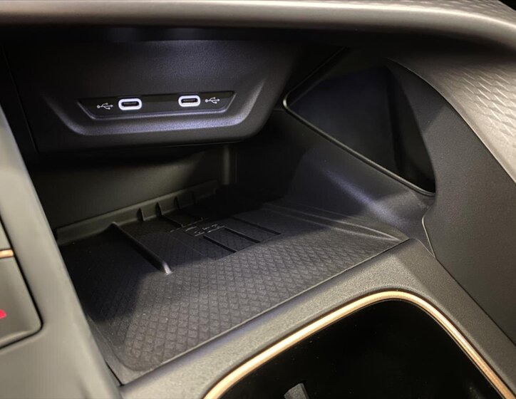 Cupra Terramar SUV 1,5 l 200 kw