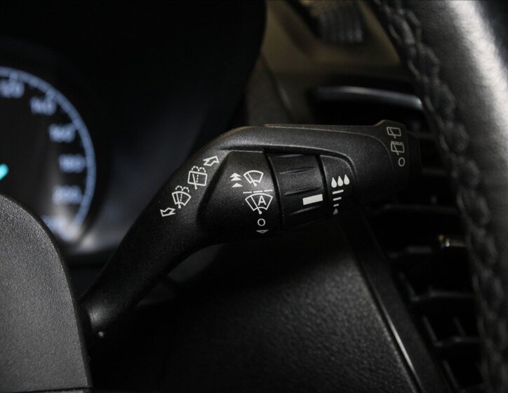 Ford Tourneo Connect 21