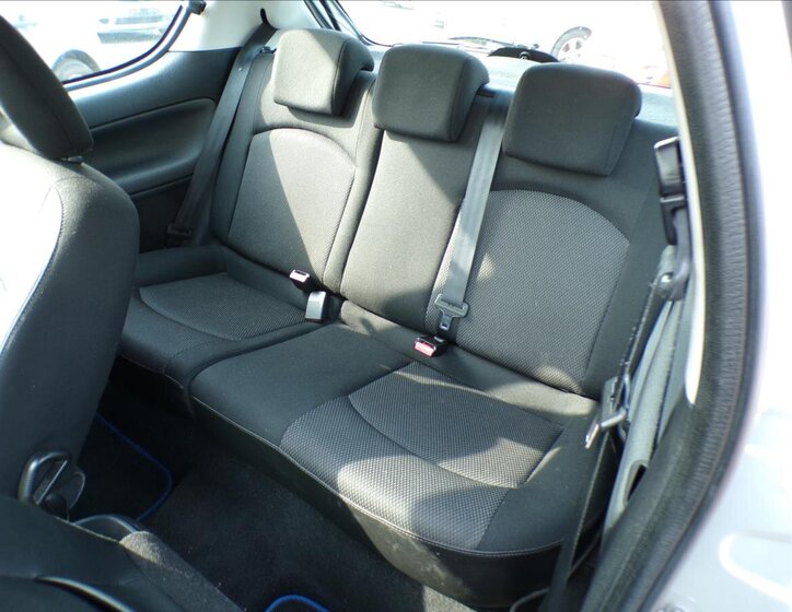 Peugeot 206 Hatchback 1,4 l 55 kw