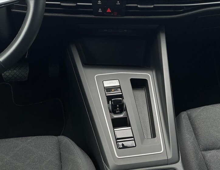 Volkswagen Golf Kombi 1,5 l 110 kw