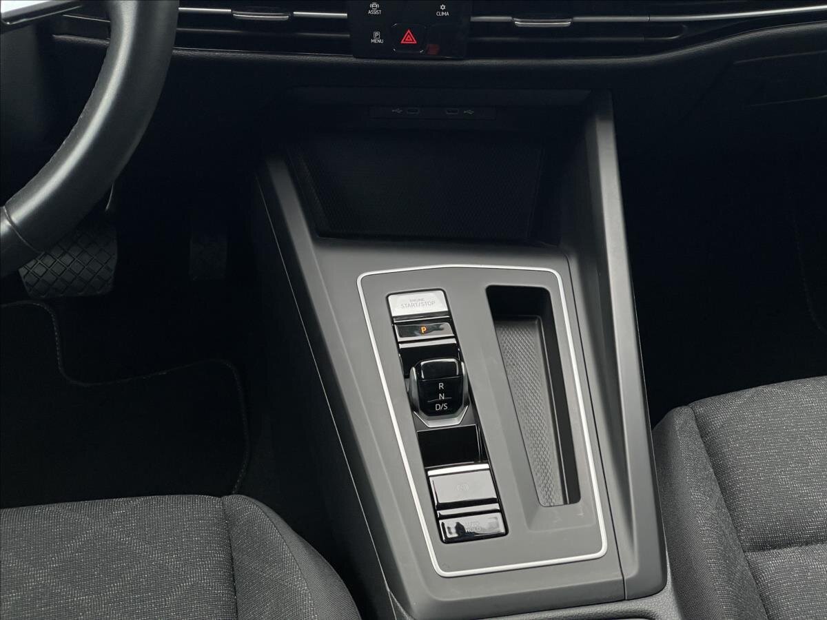 Volkswagen Golf Kombi 1,5 l 110 kw