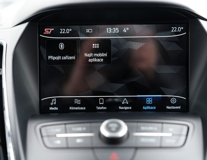 Ford Kuga SUV / Terénní 2,0 l 132 kw