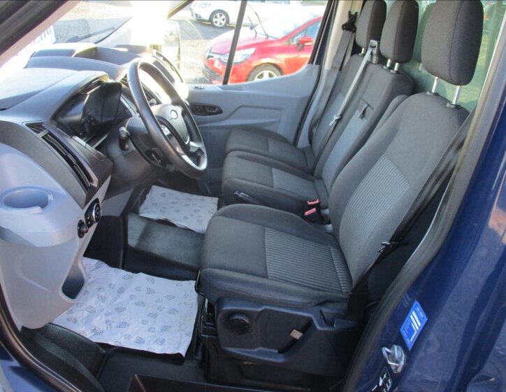 Ford Transit Valník 2,0 l 125 kw