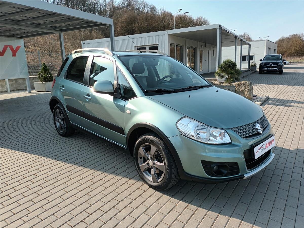 Suzuki SX4 Hatchback 1,6 l 88 kw