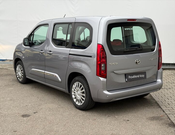 Toyota ProAce City Verso VAN-Minibus 1,2 l 81 kw