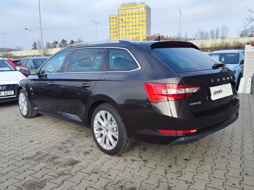 Škoda Superb Kombi 2,0 l 110 kw