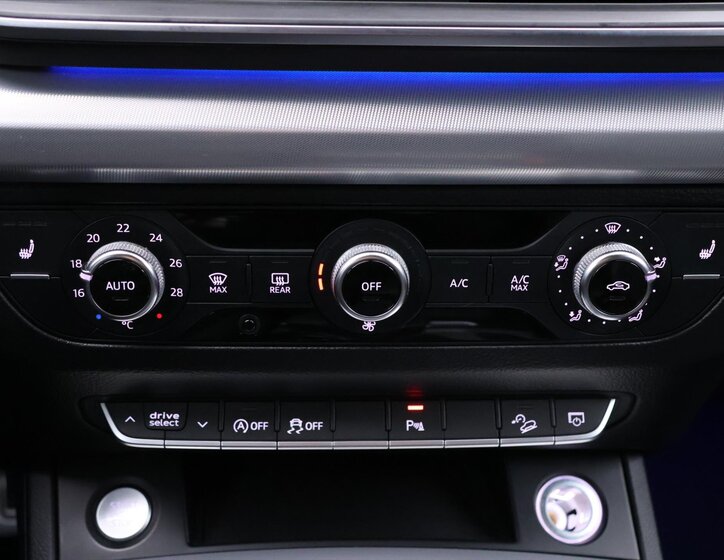 Audi Q5 SUV 2,0 l 140 kw