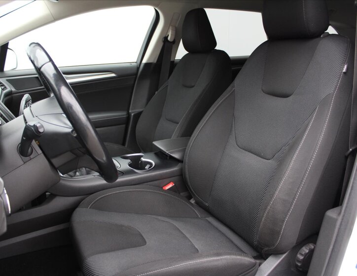 Ford Mondeo Kombi 2,0 l 110 kw