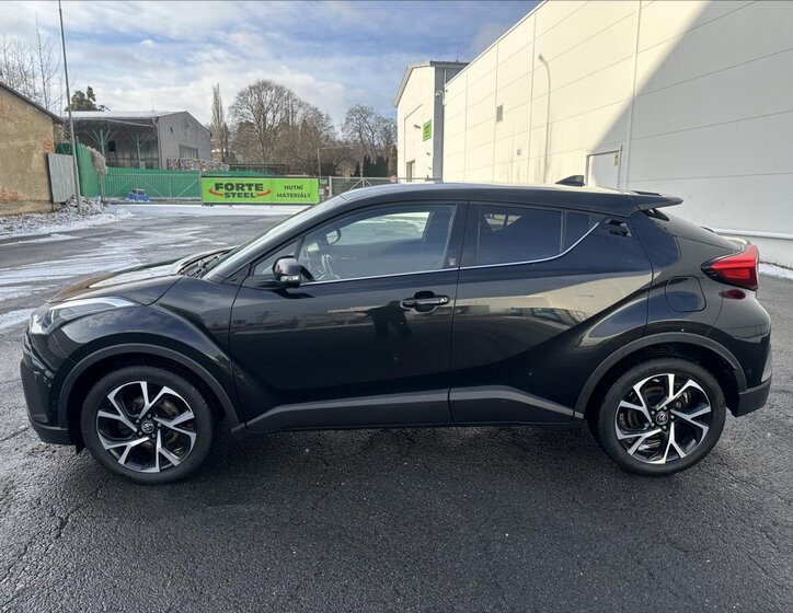 Toyota C-HR 8