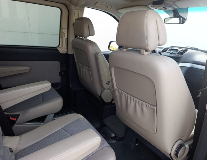 Mercedes-Benz Viano MPV 3,0 l 165 kw