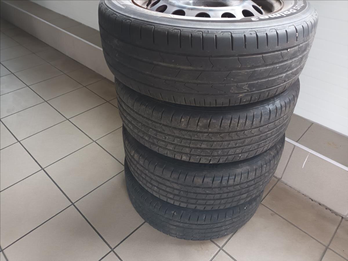 Citroën C4 Picasso MPV 1,2 l 81 kw