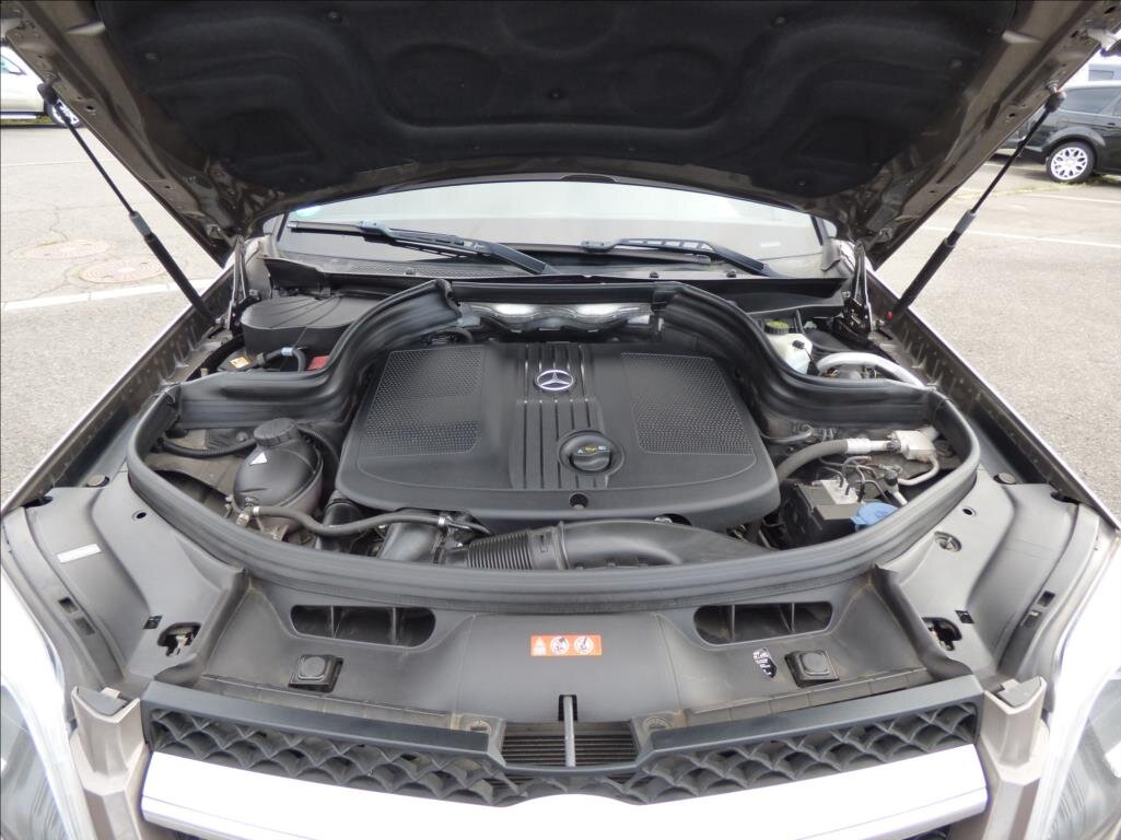 Mercedes-Benz GLK SUV / Terénní 2,1 l 125 kw