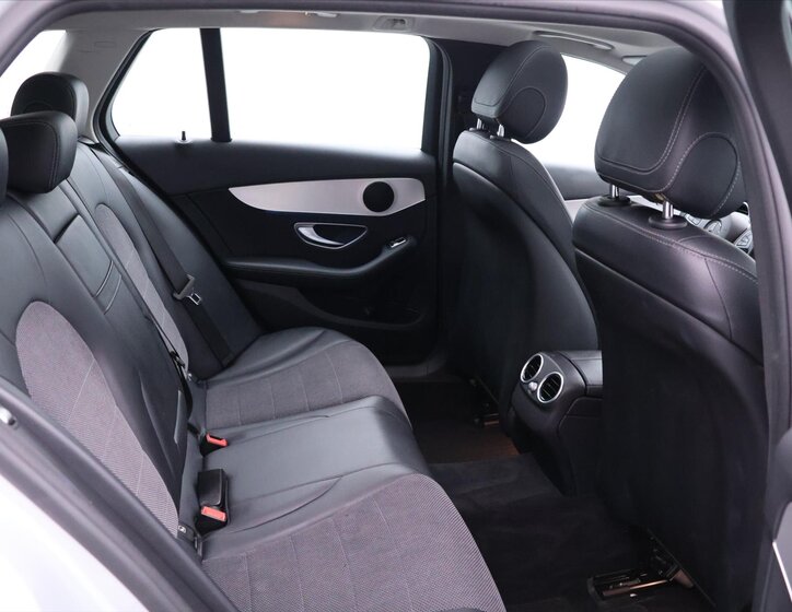 Mercedes-Benz Třídy C 13