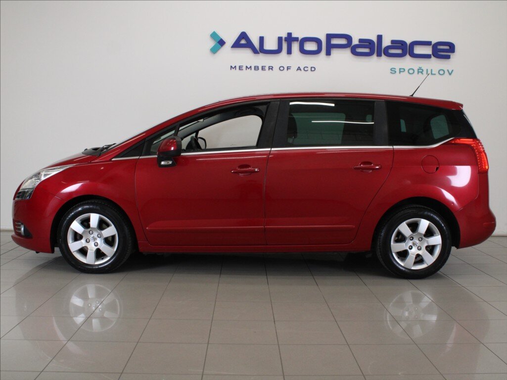 Peugeot 5008 MPV 1,6 l 88 kw