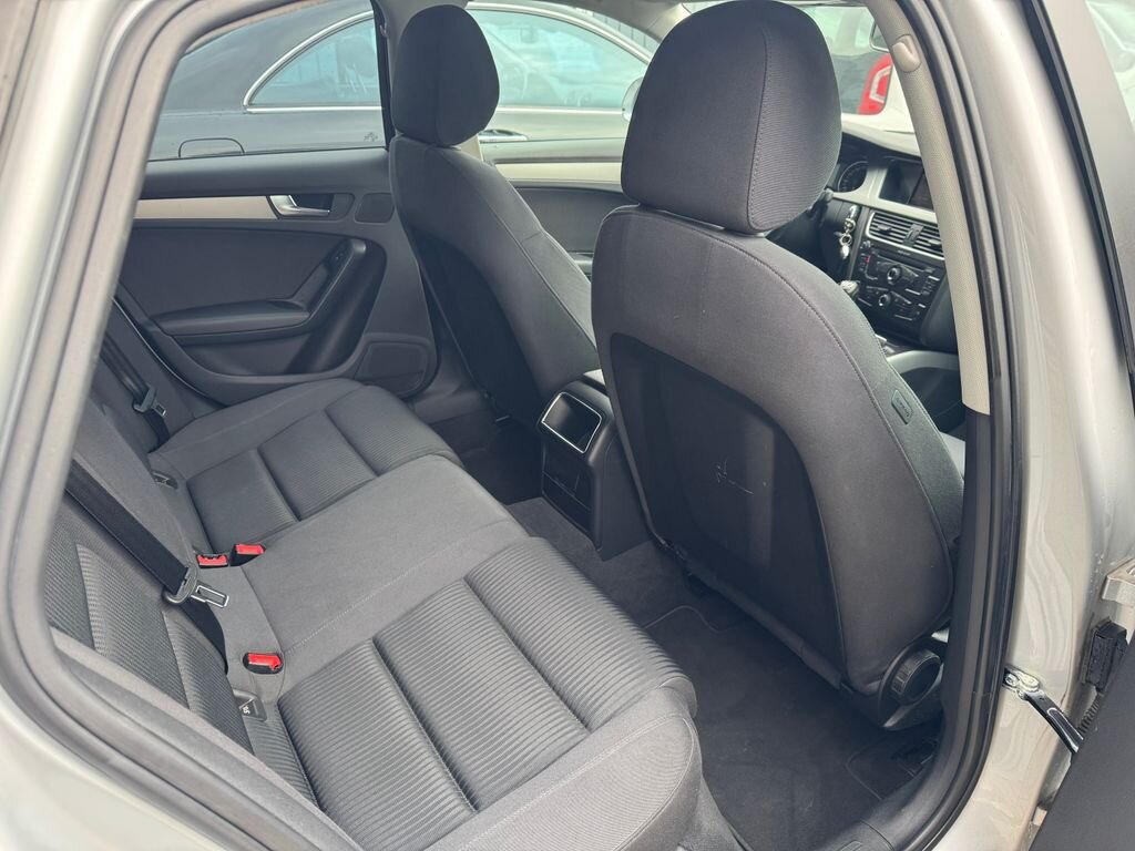 Audi A4 Sedan / Limuzína 1,8 l 88 kw