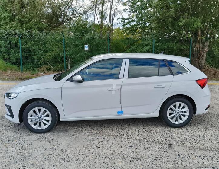 Škoda Scala 3