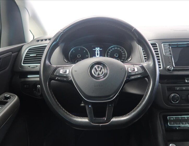 Volkswagen Sharan MPV 2,0 l 110 kw