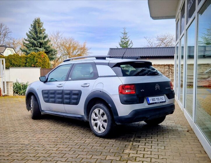 Citroën C4 Cactus Hatchback 1,2 l 60 kw