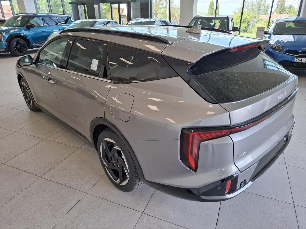KIA Ostatní Kombi 1,6 l 132 kw