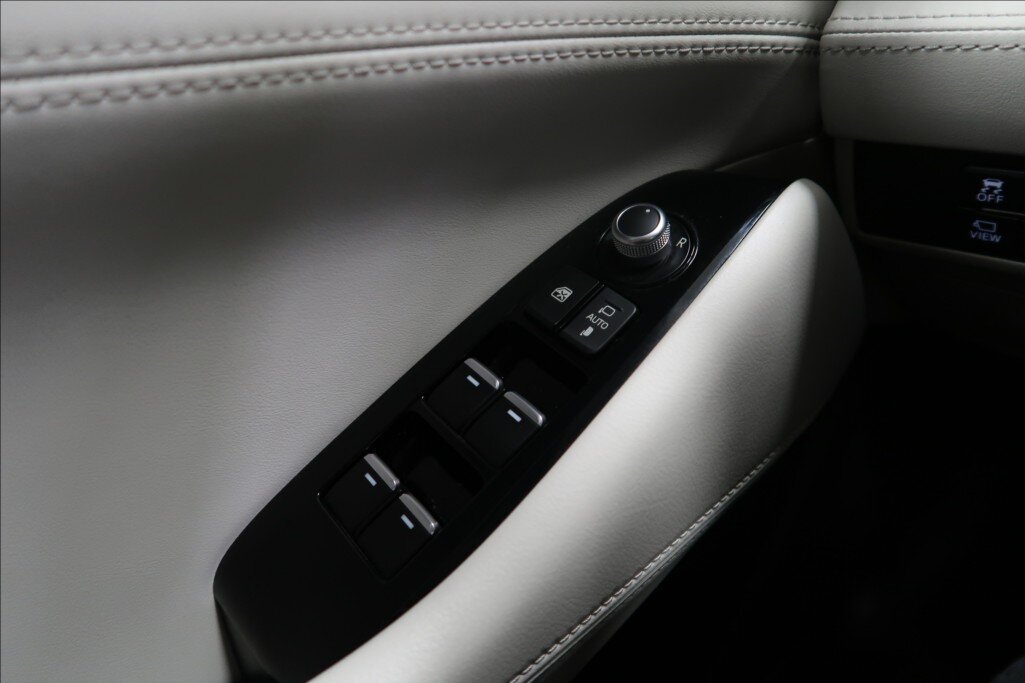 Mazda 6 Sedan / Limuzína 2,5 l 143 kw