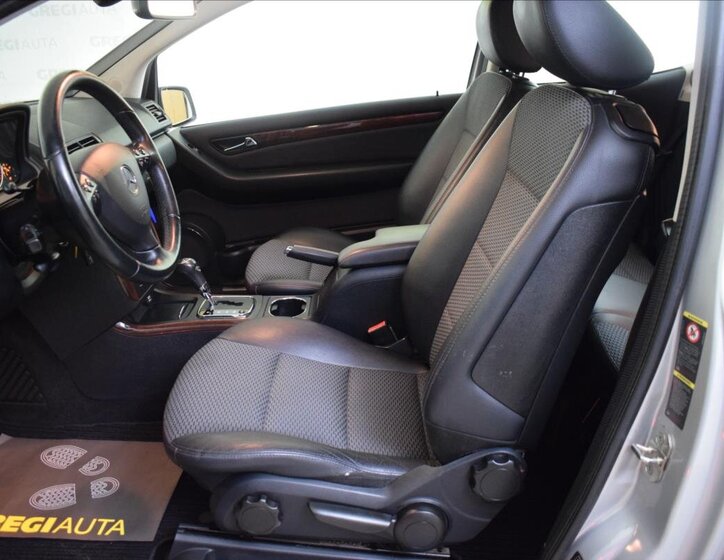 Mercedes-Benz Třídy A Hatchback 1,7 l 85 kw