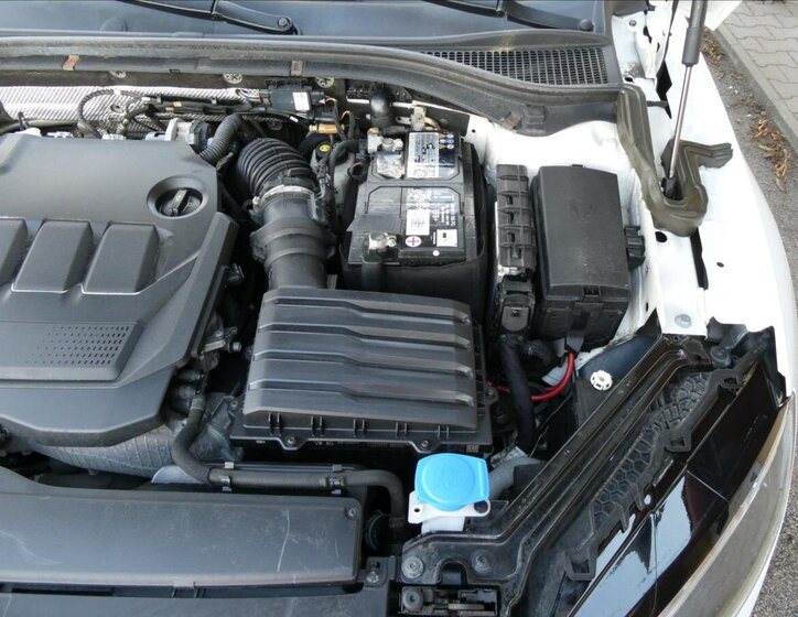 Škoda Superb Liftback 2,0 l 147 kw