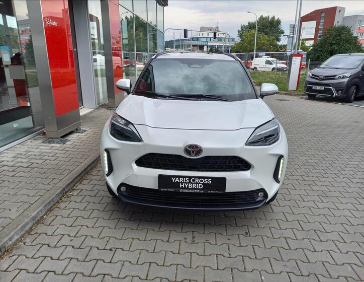 Toyota Yaris Cross 2