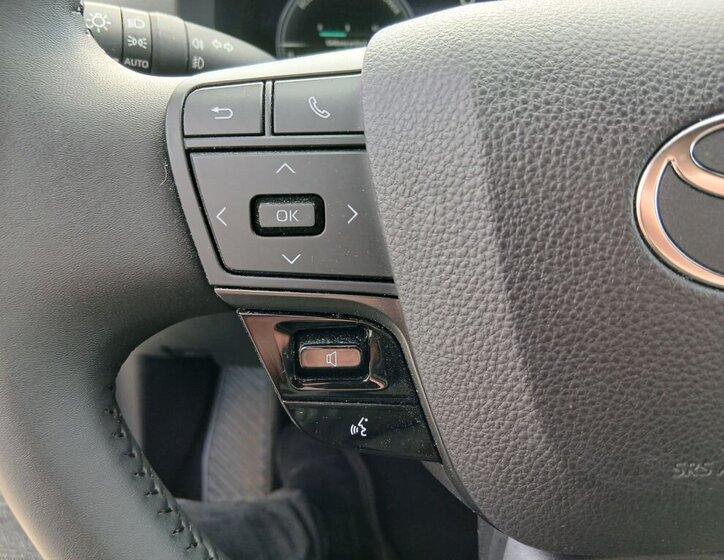 Toyota C-HR SUV / Terénní 1,8 l 72 kw