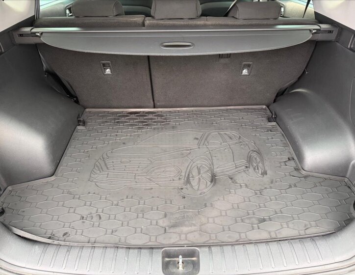 Hyundai Tucson SUV 1,6 l 100 kw