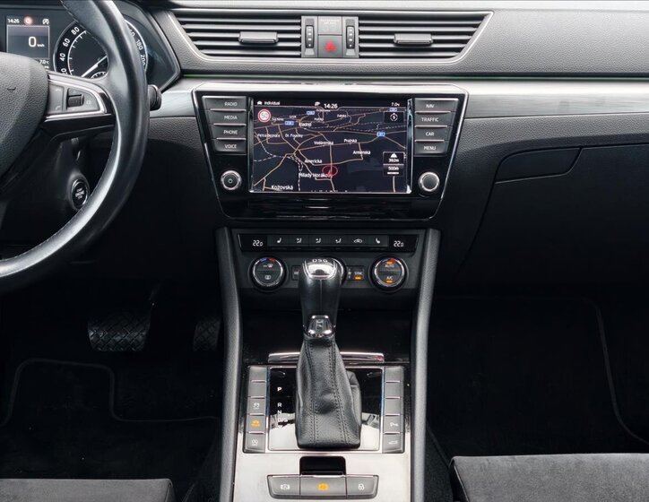 Škoda Superb Liftback 2,0 l 140 kw