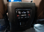 Chevrolet Suburban SUV / Terénní 6,2 l 313 kw