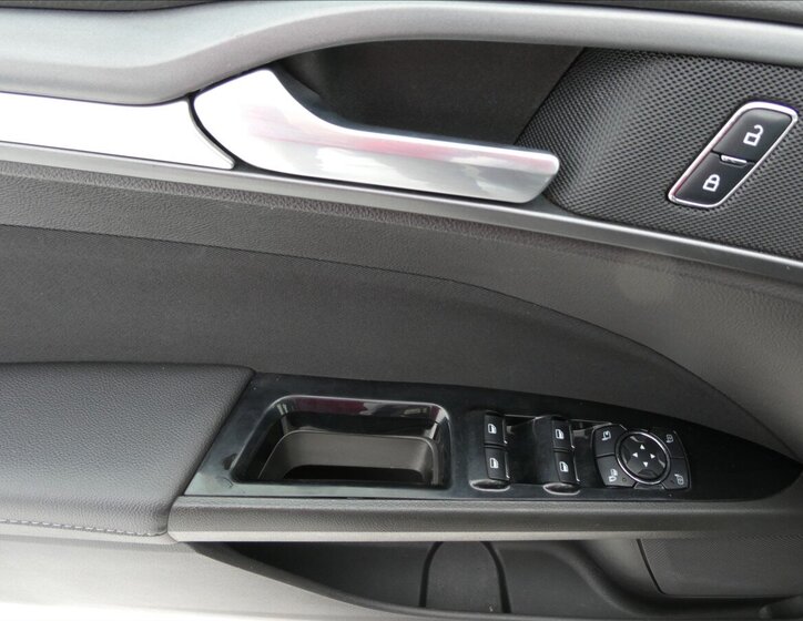 Ford Mondeo Kombi 2,0 l 110 kw