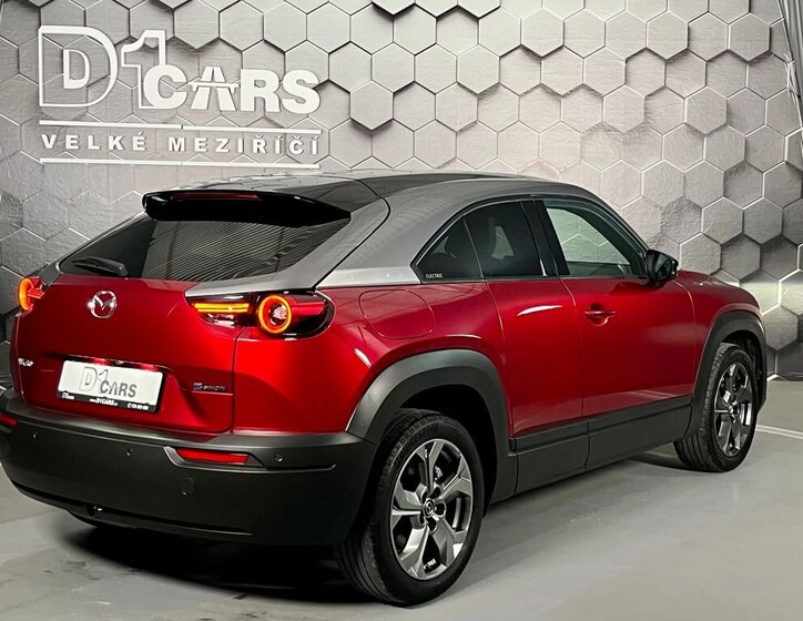 Mazda MX-30 SUV / Terénní 0,0 107 kw