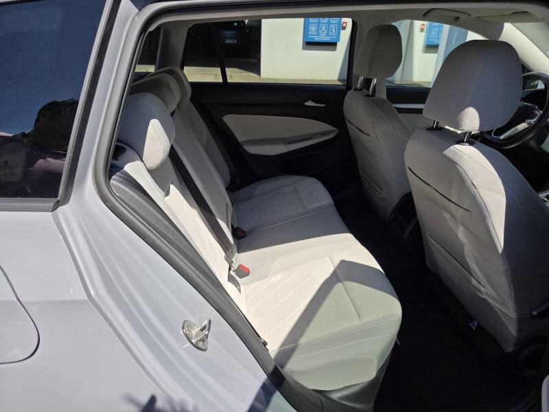 Volkswagen Golf Kombi 2,0 l 85 kw