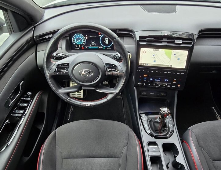 Hyundai Tucson SUV 1,6 l 100 kw