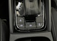 Škoda Karoq SUV 1,5 l 110 kw