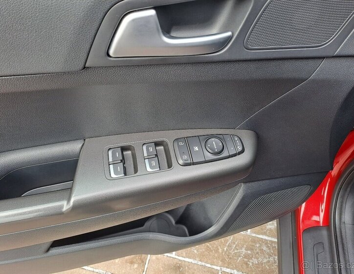 KIA Sportage SUV 0,0 136 kw