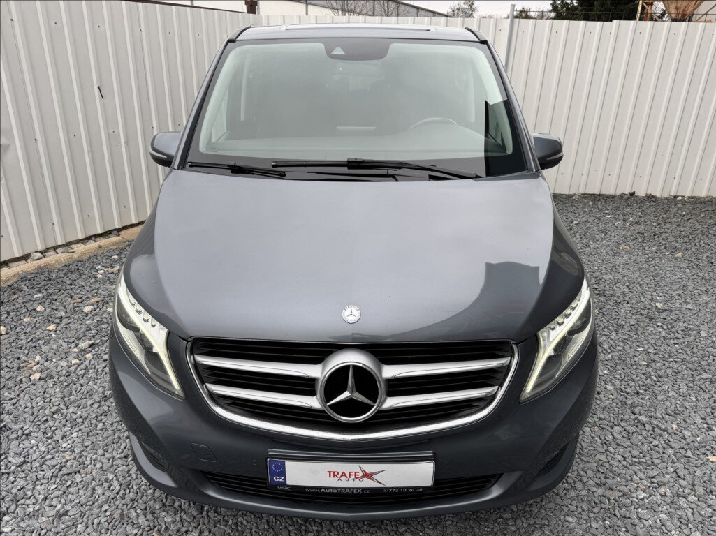 Mercedes-Benz Třídy V Kombi 2,1 l 120 kw