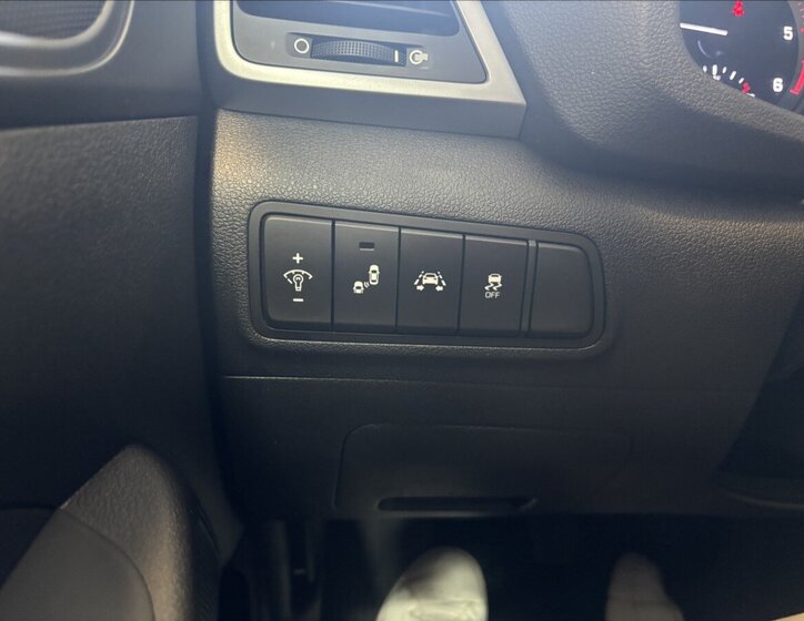 Hyundai Tucson SUV 2,0 l 100 kw