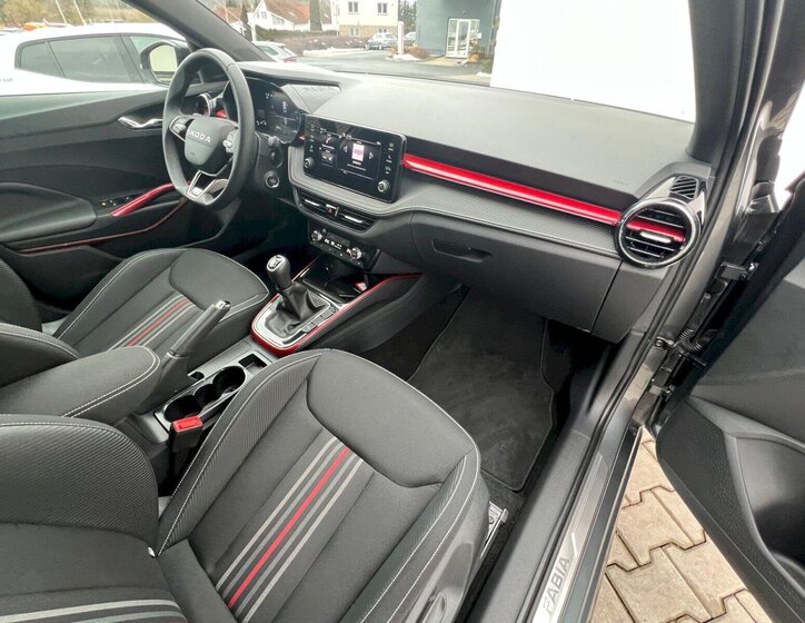 Škoda Fabia Hatchback 1,0 l 85 kw